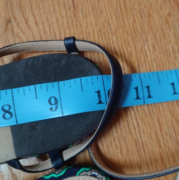 J.Crew Sz5.5-6 foulard Moroccan print flats with periwinkle beaded tassels - Picture 9 of 10